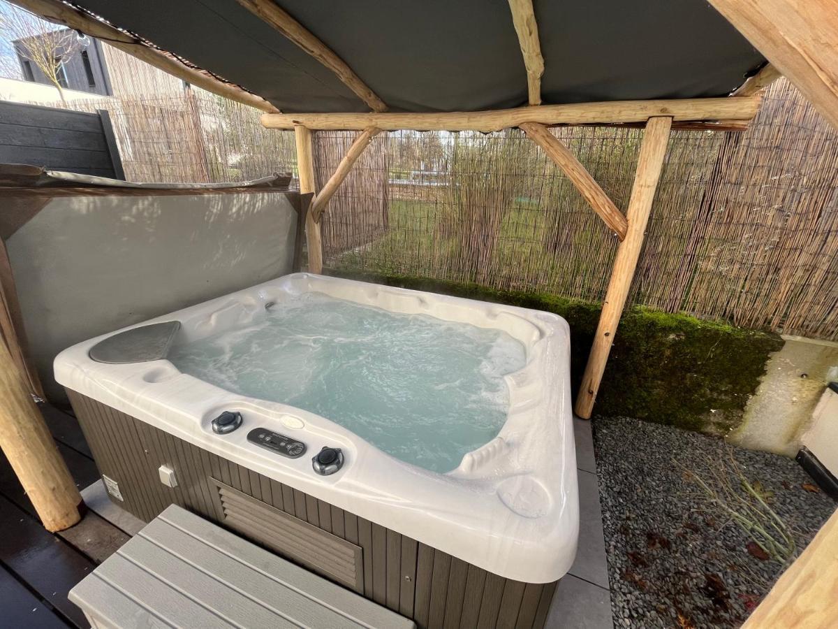 Sejour Detente - Appart'Hotel N 1 Avec Jaccuzi, Piscine Et Petit-Dejeuner Chouzelot Dış mekan fotoğraf